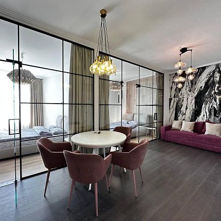 Sea Symphony 3-Bedrooms Lux Apartment 敖德萨 外观 照片